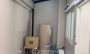 For sale 4 bedrooms townhouse in Khlong Sam Wa, Bangkok