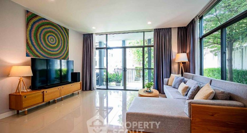 For sale 4 bedrooms house in Prawet, Bangkok
