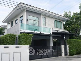 For sale 4 bedrooms house in Lat Krabang, Bangkok