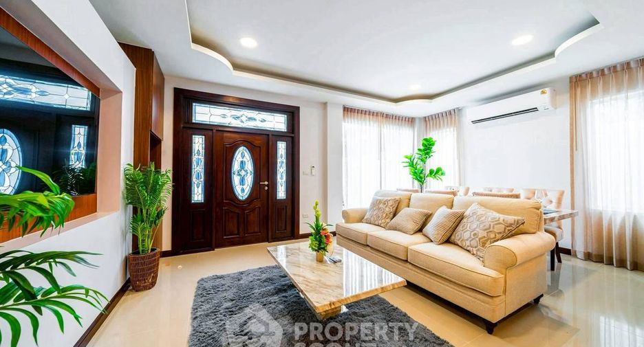 For sale 5 bedrooms villa in South Pattaya, Pattaya