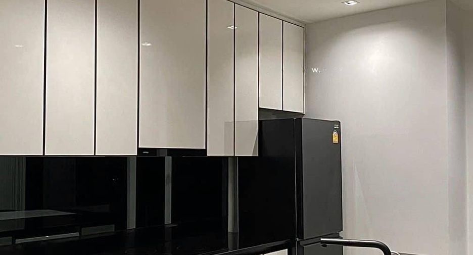 For sale 2 bedrooms condo in Khlong San, Bangkok