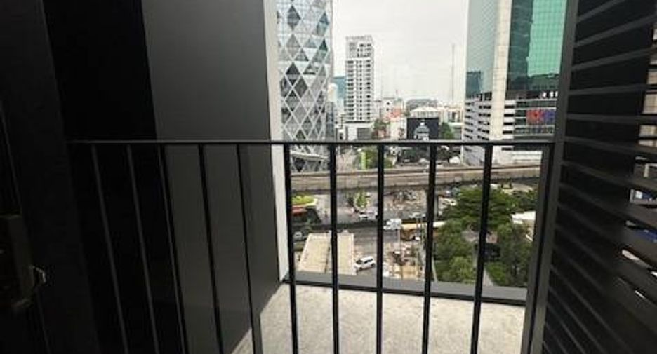 For sale 1 bed condo in Phaya Thai, Bangkok