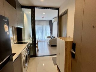 Продажа 1 кровать кондо в Хуаи Кхщанг, Бангкок