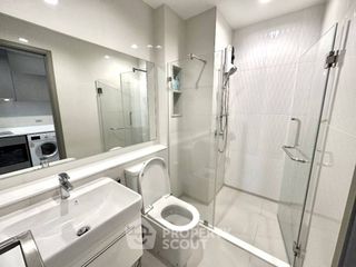 Продажа 1 кровать кондо в Хуаи Кхщанг, Бангкок
