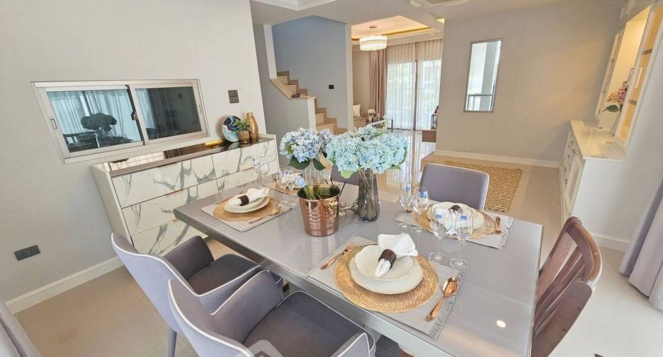 Haus zur Miete und zum Kauf mit 4 Zimmer in Si Racha, Chonburi