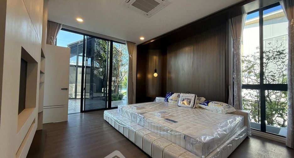 For rent and for sale 5 bedrooms house in Saphan Sung, Bangkok
