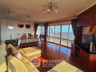 For sale 3 bedrooms condo in Bang Phlat, Bangkok
