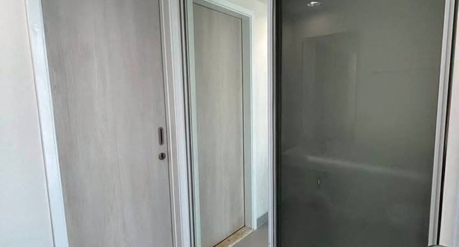 For sale 1 bed condo in Phaya Thai, Bangkok
