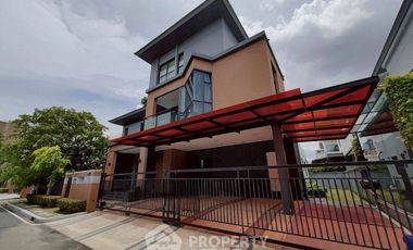 For rent and for sale 5 bedrooms house in Saphan Sung, Bangkok