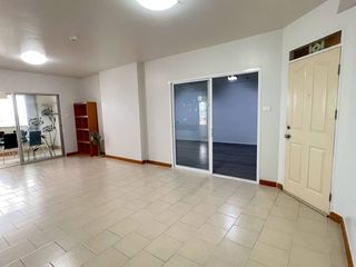 For rent and for sale 2 bedrooms condo in Bang Phlat, Bangkok