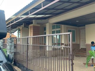 À louer et à vendre 3 chambres maison à Bang Lamung, Chonburi