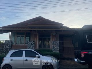 À louer et à vendre 3 chambres maison à Bang Lamung, Chonburi