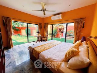 Villa zur Miete und zum Kauf mit 3 Zimmer in Bang Lamung, Chonburi