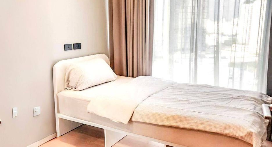 For rent and for sale 2 bedrooms apartment in Khlong Toei, Bangkok
