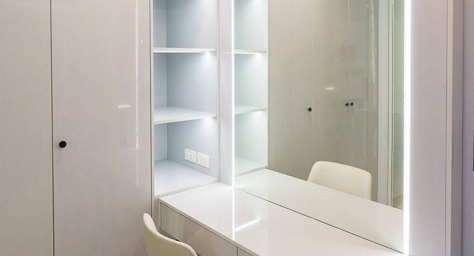 For sale 4 bedrooms house in Prawet, Bangkok