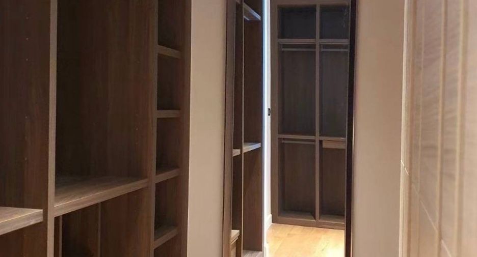 For sale 1 Beds condo in Pathum Wan, Bangkok