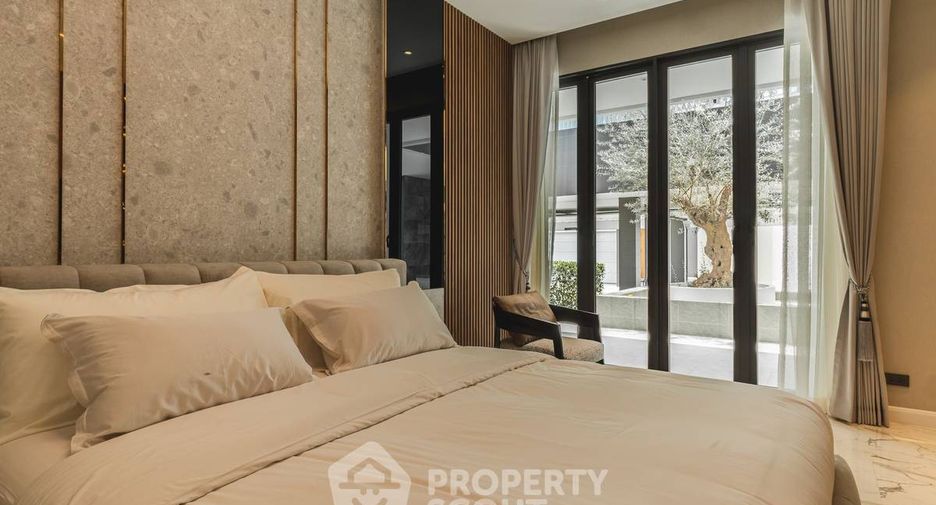For rent and for sale 8 bedrooms villa in Jomtien, Pattaya
