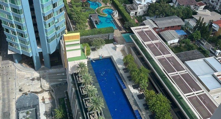 For sale 3 bedrooms condo in Bang Kho Laem, Bangkok