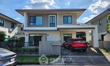 For sale 4 ベッドルーム house in Lat Krabang, Bangkok