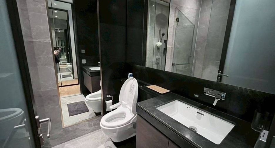 For sale 2 bedrooms condo in Pathum Wan, Bangkok