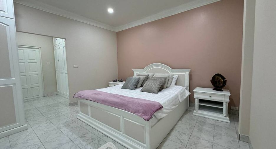 For rent and for sale 3 bedrooms house in East Pattaya, Pattaya