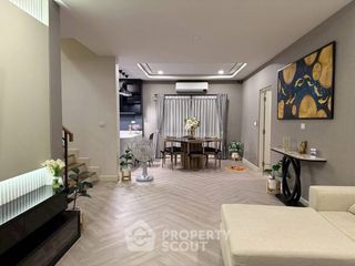 ให้เช่า และ ขาย 4 ห้องนอน บ้านเดี่ยว ใน ทุ่งครุ, กรุงเทพฯ