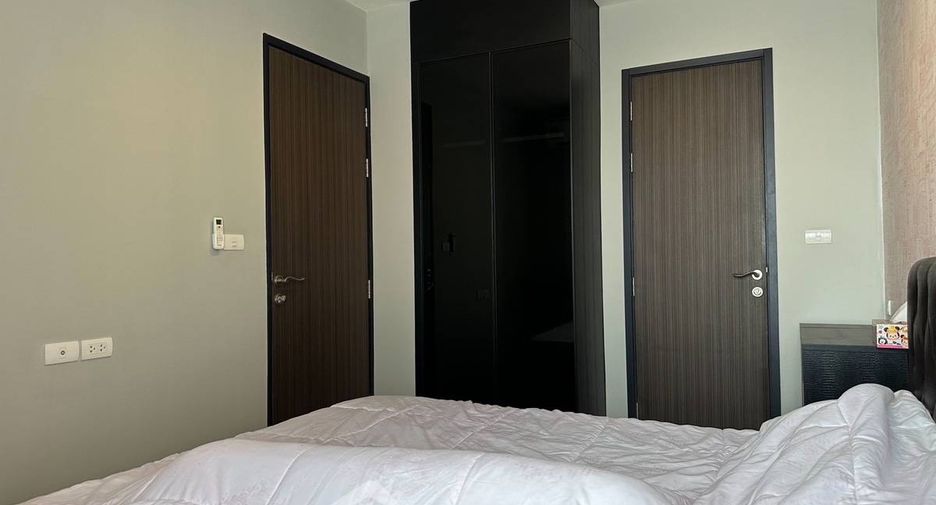 For sale 1 bed condo in Khlong Toei, Bangkok