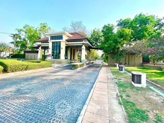 For rent and for sale 3 bedrooms house in Si Racha, Chonburi