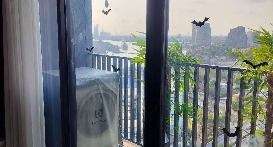 For sale 2 bedrooms condo in Rat Burana, Bangkok