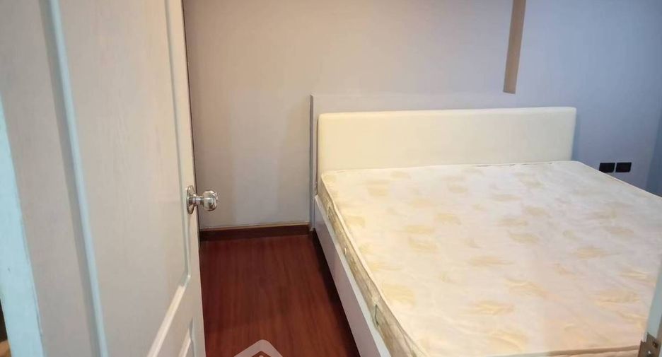 For sale 1 bed condo in Phra Khanong, Bangkok