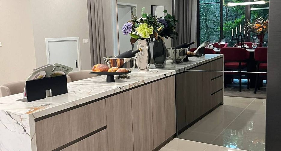 Haus zum Kauf mit 4 Zimmer in Thawi Watthana, Bangkok