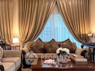 Haus zur Miete und zum Kauf mit 4 Zimmer in Prawet, Bangkok