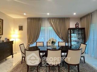 Haus zur Miete und zum Kauf mit 4 Zimmer in Prawet, Bangkok