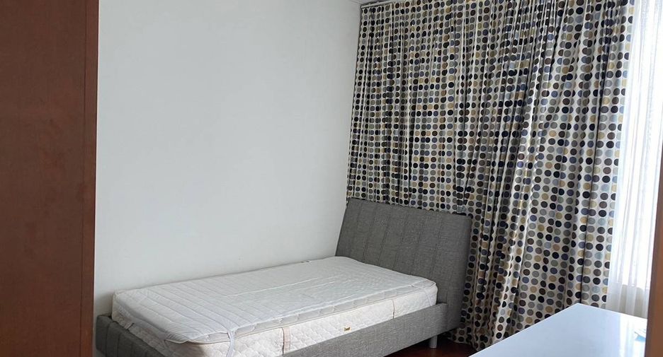 For sale 2 ベッドルーム condo in Watthana, Bangkok