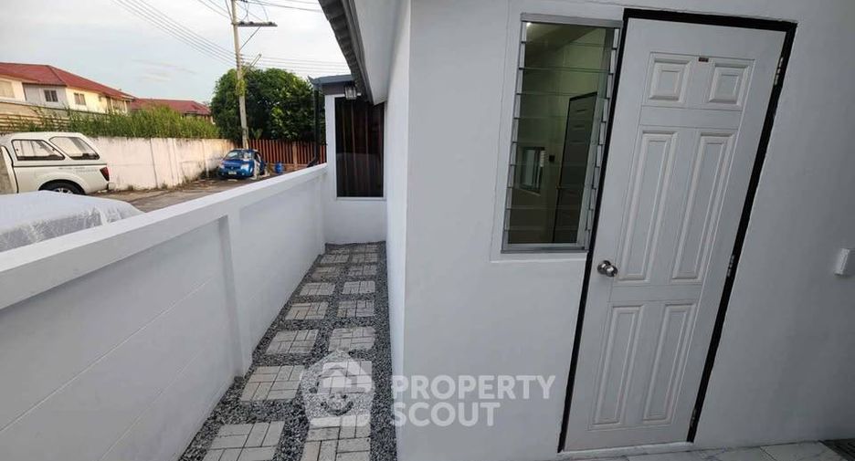 À vendre 3 chambres maison à Mueang Chon Buri, Chonburi