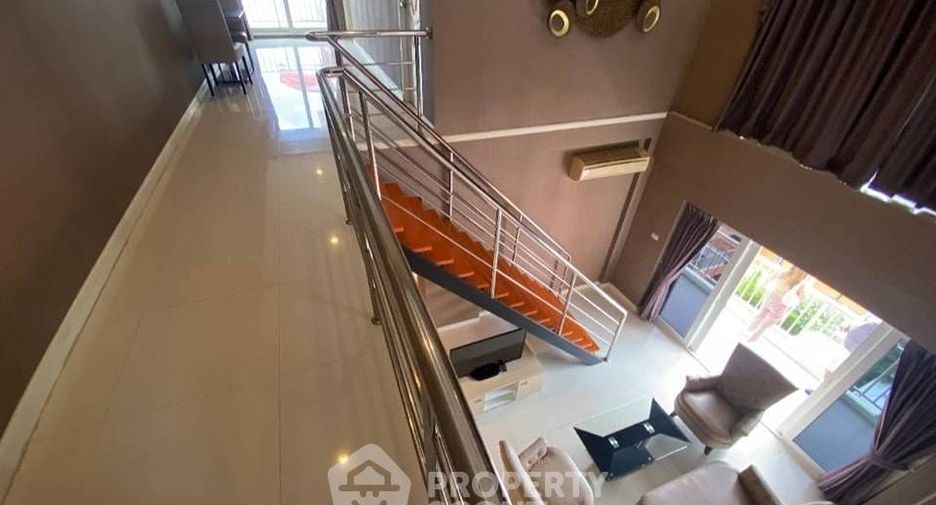 For sale 2 bedrooms apartment in Pratumnak, Pattaya