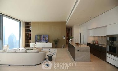 For sale 2 bedrooms condo in Pathum Wan, Bangkok