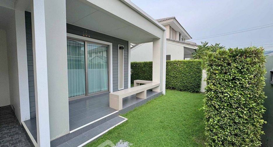 For sale 3 bedrooms house in Mueang Chon Buri, Chonburi