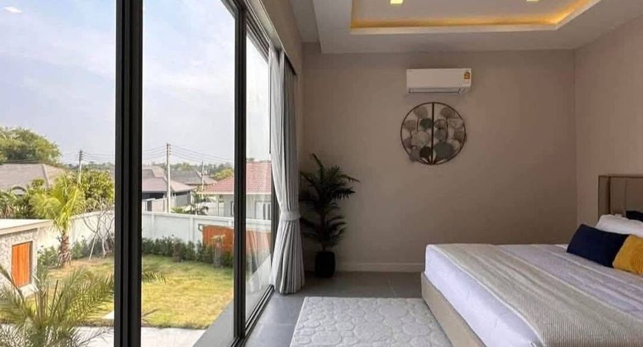À vendre 7 chambres villa à Huay Yai, Pattaya