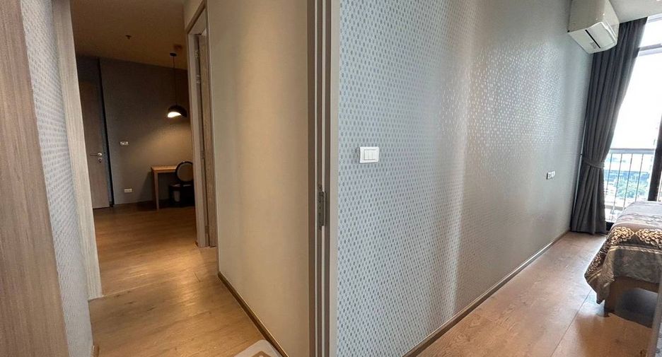 For sale 2 bedrooms condo in Khlong Toei, Bangkok