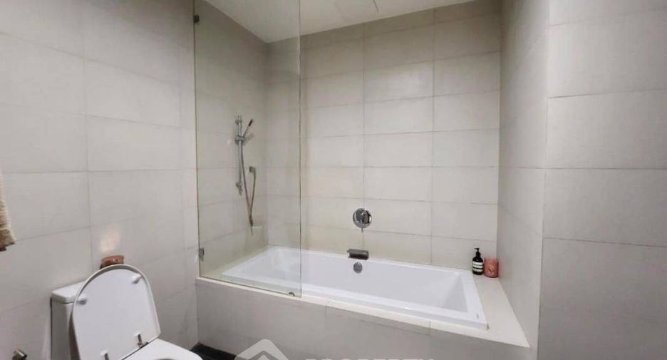 For sale 1 bed condo in Watthana, Bangkok