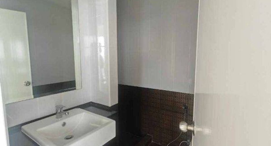 For sale 2 bedrooms condo in Suan Luang, Bangkok