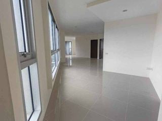 For sale 2 bedrooms condo in Suan Luang, Bangkok