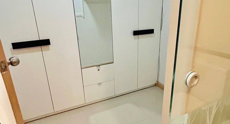 For sale 2 bedrooms condo in Khlong San, Bangkok