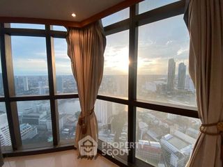 出售 1 卧室 公寓 在 Bang Rak, 曼谷