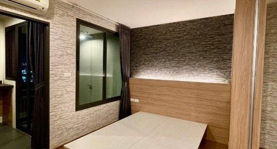 For sale 1 bed condo in Yan Nawa, Bangkok
