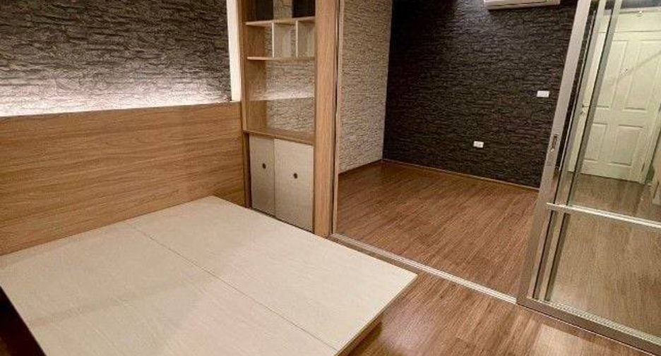 For sale 1 bed condo in Yan Nawa, Bangkok