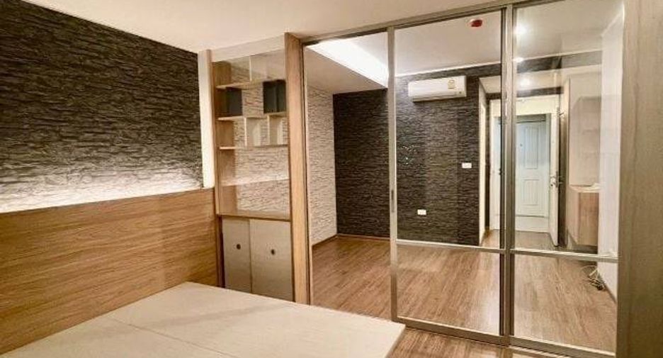 For sale 1 bed condo in Yan Nawa, Bangkok