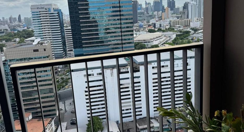 Продажа 1 кровать кондо в Кхлонг Тоеи, Бангкок
