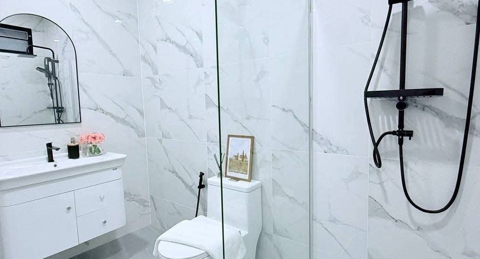 Продажа 3 спальни дом в Восточная Паттайя, Паттайя